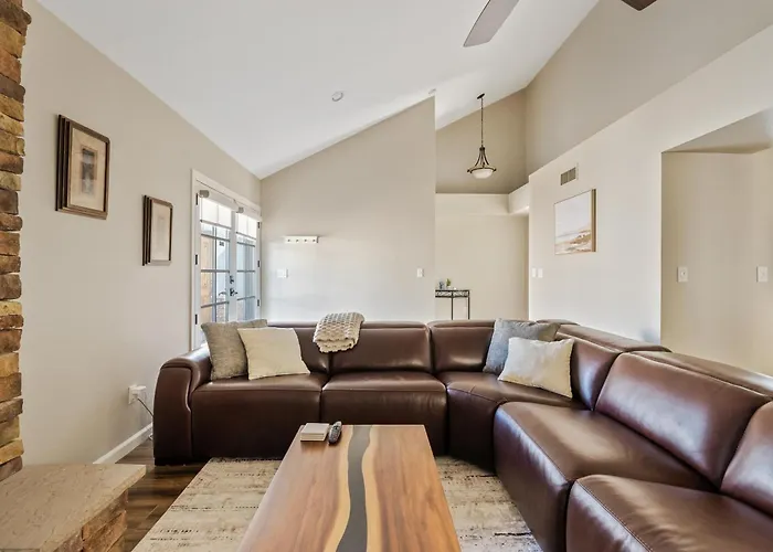 Retreat Sleeps 4 Holiday home *